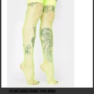 2 pairs on fishnet socks